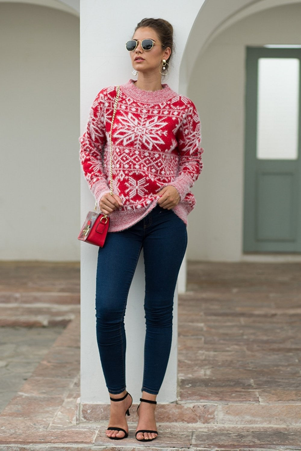 Daisy | Women's Christmas Jumper Snowflake Patterned Round-Neck Long-Sleeve Knit - Khaki