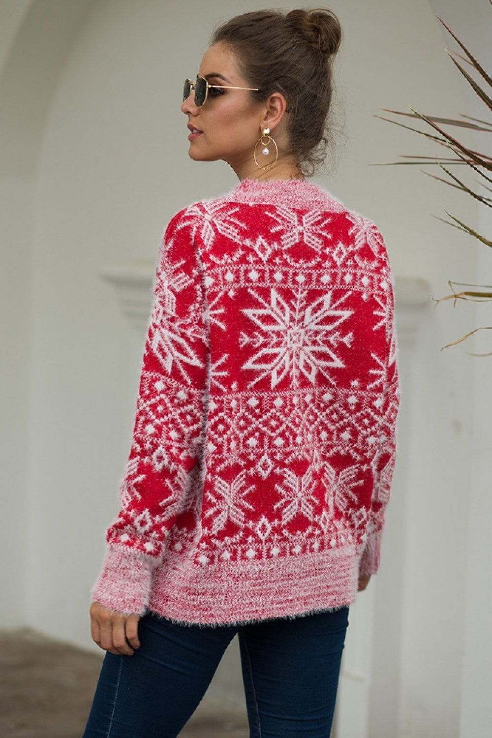 Daisy | Women's Christmas Jumper Snowflake Patterned Round-Neck Long-Sleeve Knit - pink