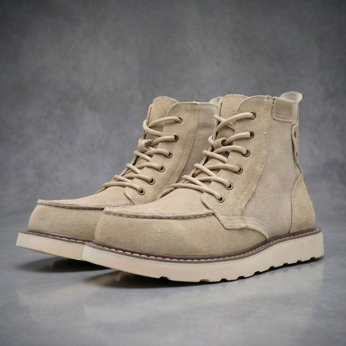 Finley | Men's High-Ankle Moc-Toe Lace-Up Boots with Cream Contrast Sole - Beige