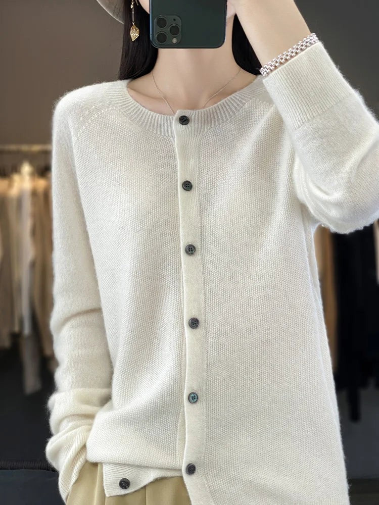 Ruby | Women's Relaxed-Fit Button-Front Knit Cardigan - White