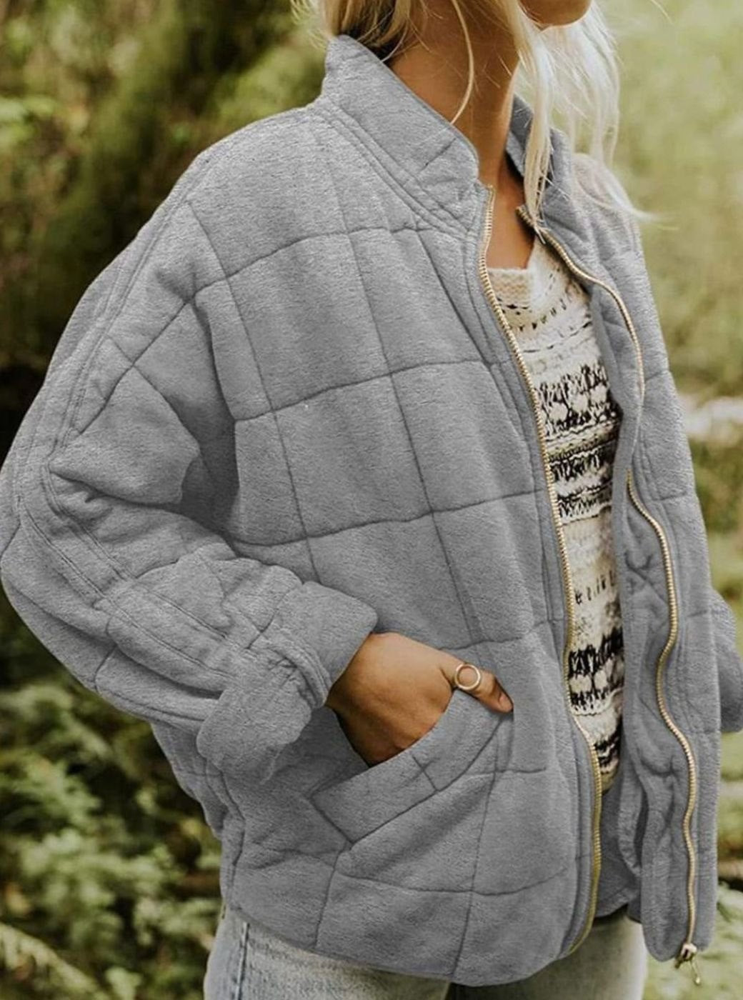 Sophie | Women's Diamond-Quilted Slim-Fit Jacket with Stand Collar and Full Zip - Gray